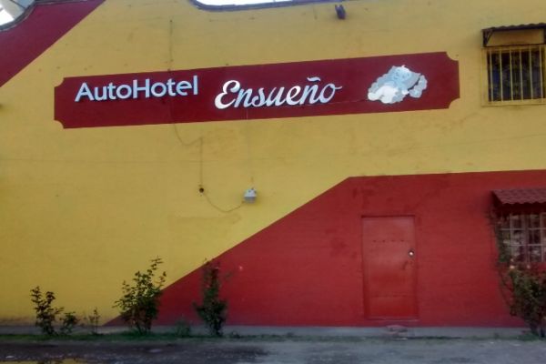Auto Hotel Ensueño en Celaya