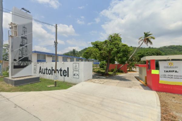 Auto Hotel Los Girasoles en Poza Rica