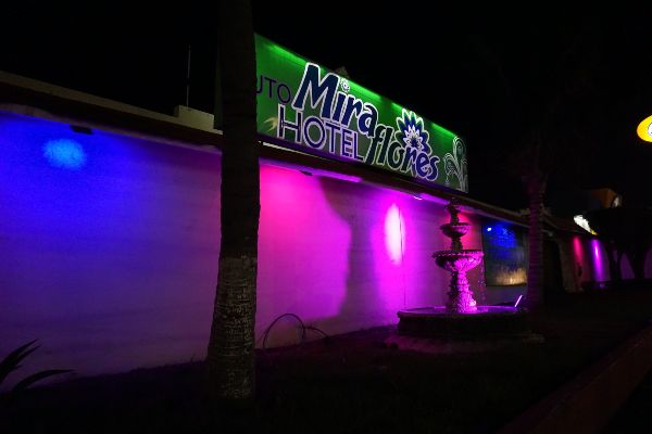Auto Hotel Miraflores en Boca del Río