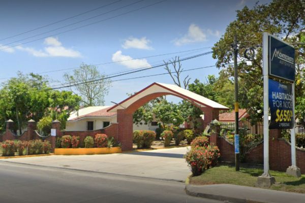 Auto Hotel Monte Cristo en Tuxpan