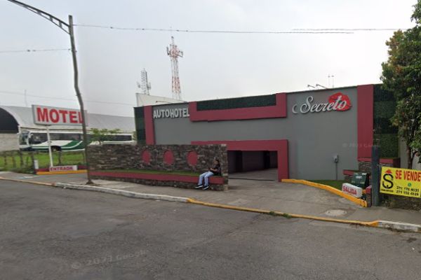 Auto Hotel Secreto en Córdoba