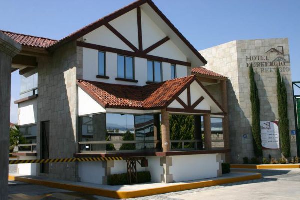Motel El Refugio en Mineral de la Reforma