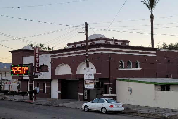 Motel Sahara en Ensenada