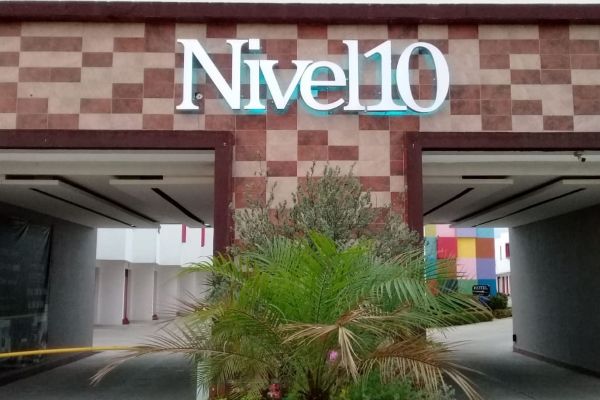 Nivel 10 Motel & Suites Manzanillo Col