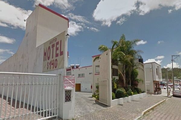 Auto Hotel California en Puebla