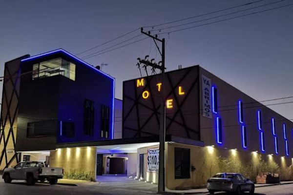 Baby Blue Motel Saltillo Coah