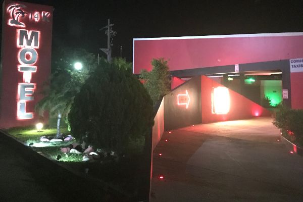 Motel 14 K Ciudad del Carmen Camp