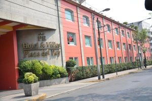 Hotel & Villas Plaza Del Rey en Azcapotzalco