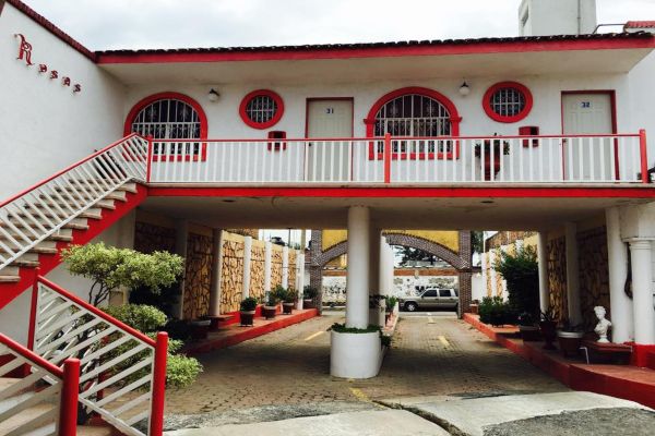 Motel Jardín de las Rosas El Salto Jal